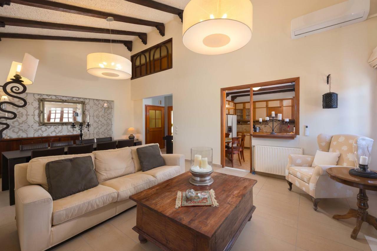 Villa Rhodes *